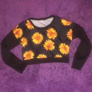 Flower Cropped Sweater 🌼